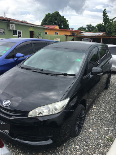 TOYOTA WISH 2013 