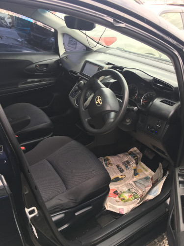TOYOTA WISH 2013 