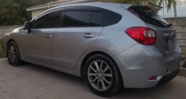Grey 2012 Subaru Impreza 2.0i