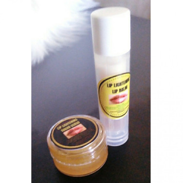 LIP LIGHTENING SCRUBS & LIP BALM