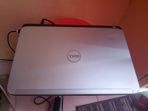 DELL XPS L502X  WINDOWS 10 PRO Needs New Battery