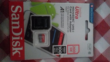 200 GB San Disc SD Card+adapter(new)