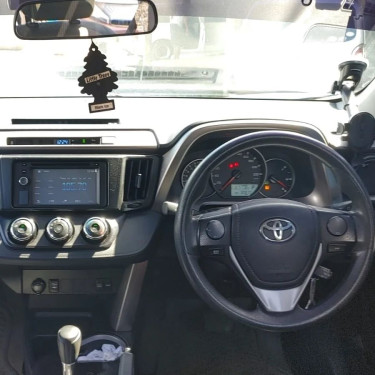 TOYOTA RAV4 4WD 2018