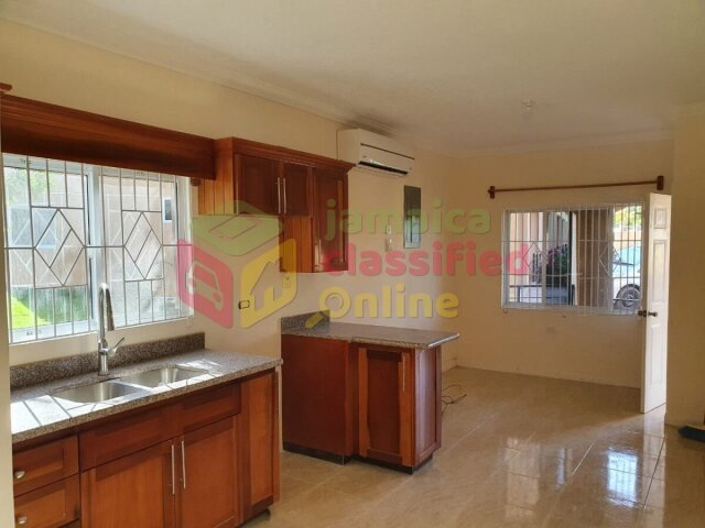 1 Bedroom Apartment - Mammee Bay Apartments Mammee Bay  (10 Mins Away From Ocho Rios)