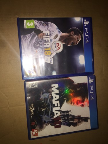 Xbox One And Ps4 CDs 