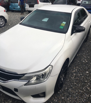 TOYOTA MARK X 2014