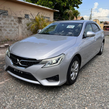 TOYOTA MARK X 2015 (Newly Imported)