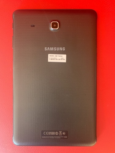 Used 9.6” Samsung Galaxy Tab E 16GB, 1.5GB Ram