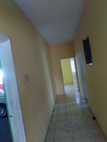 3 Bedrooms House For Rent 