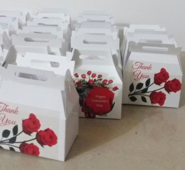 Valentines Chocolate, Small Favour Boxes