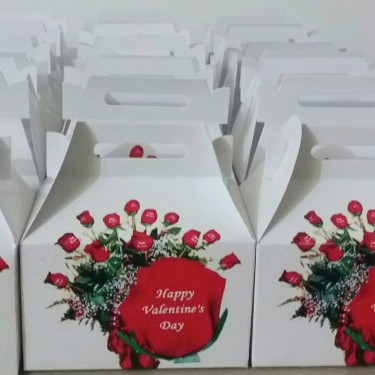 Valentines Chocolate, Small Favour Boxes