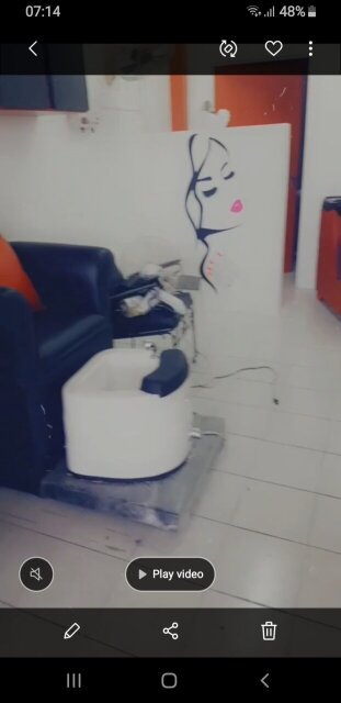 Barber And Hair Booth For Rent