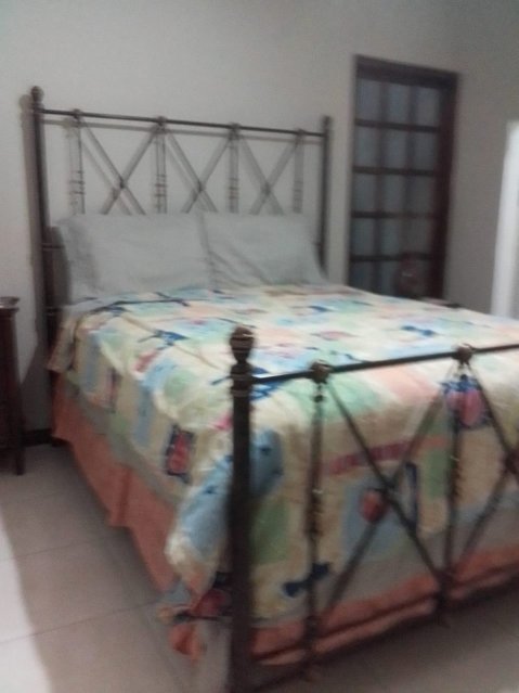 1 Bedroom Large Furnished Flat