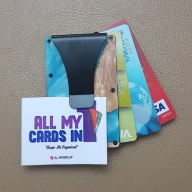 Minimalist Wallet For Both Male And Female