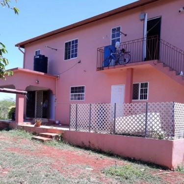 4 Bedroom, Including 1 Self Contained Apartment 