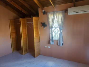 Newly Renovated 2 Bedrooms House 