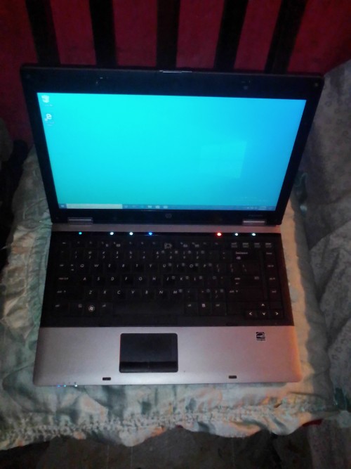 Hp Laptop Fully Working Battery Life Gud 4gb Wds10