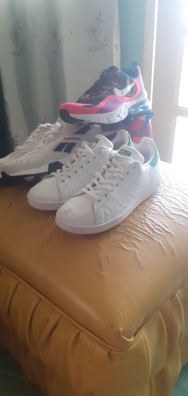 Brand Name Reebok And Adidas Sneakers For Sale. 
