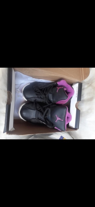 Air Jordan 13 Retro Pink/black