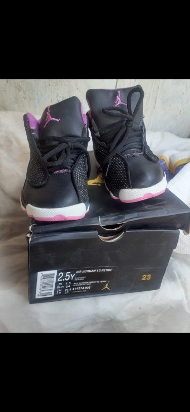 Air Jordan 13 Retro Pink/black