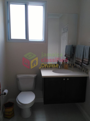 1 Bedroom Deluxe Apt-Can Convert To 2 Bedrooms