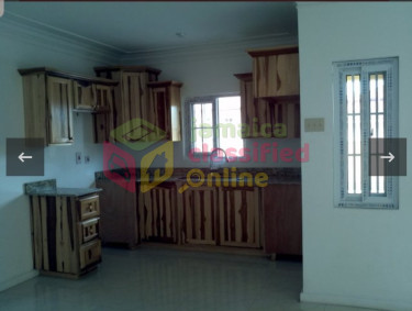  2 Bedroom 3 Bathroom Apartment 