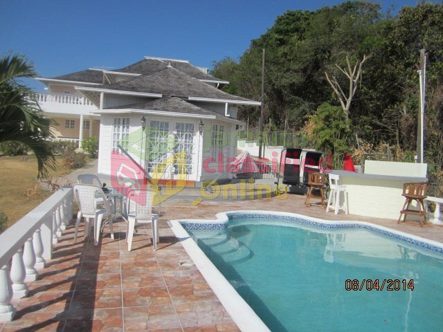 Great Investment Lovely Spacious Villa For Sale