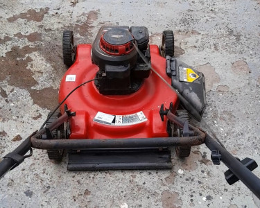 Lawnmower With Briggs&stratton Engine