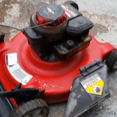 Lawnmower With Briggs&stratton Engine