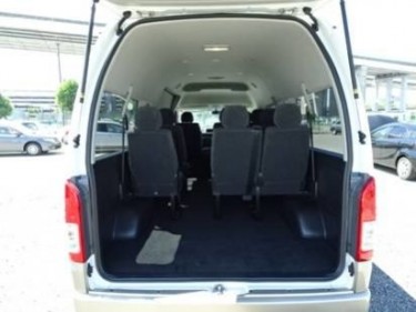 2015 Toyota Hiace Grand Cabin (newly Imported)