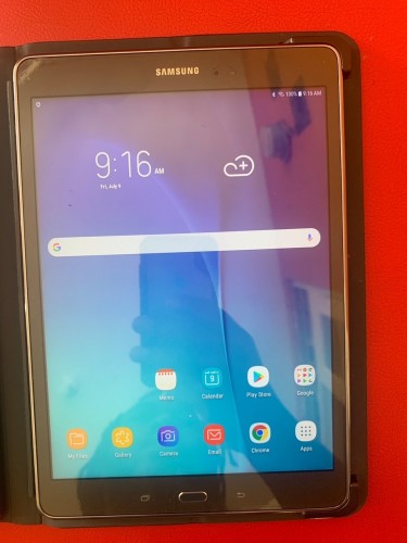 Mint Samsung Galaxy Tab A 9.7” With Bluetooth Keyb