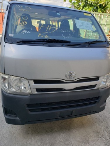2013 Toyota Hiace New Import 2wd Gas Engine