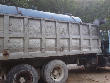 18 Ft Tipper Body And Jack 