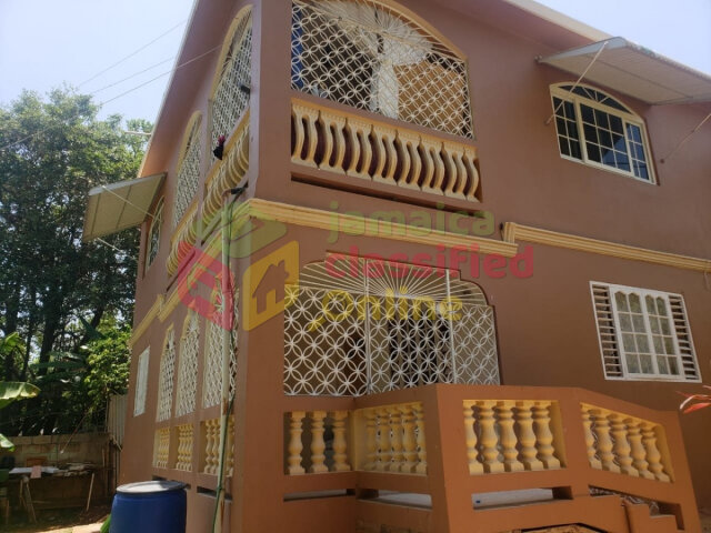 4 Bedrooms 3 Baths House In Lilliput $38 Million