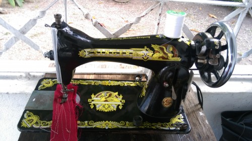 Singer Black Head Sewing Machine