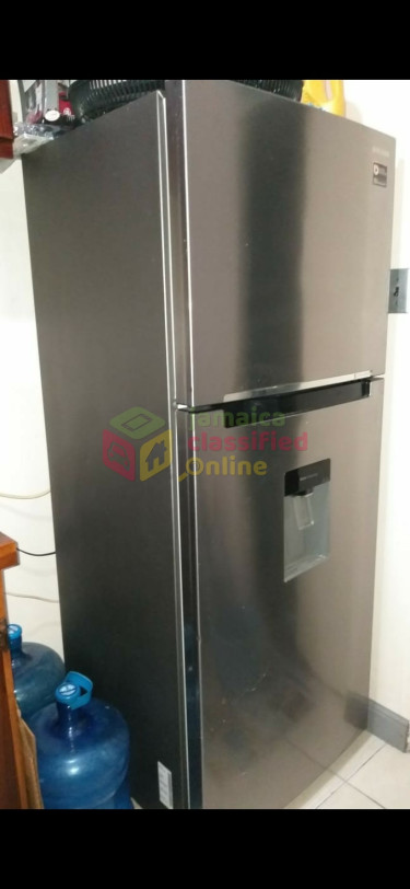 Samsung Inverter12 Cubic Fridge In Good Condition  Refrigerators Kingston 10