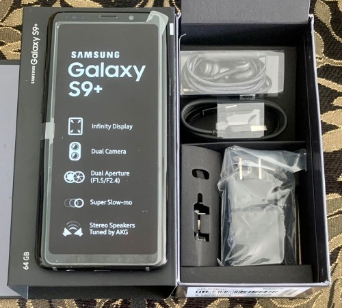 BRAND NEW IN BOX Samsung Galaxy