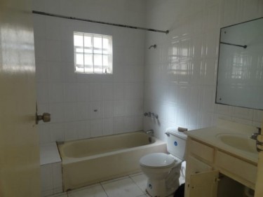 WESTGATE HILLS--2 Bedroom 1 Bathroom 