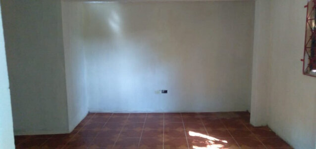5 Bedroom House Gated Patio