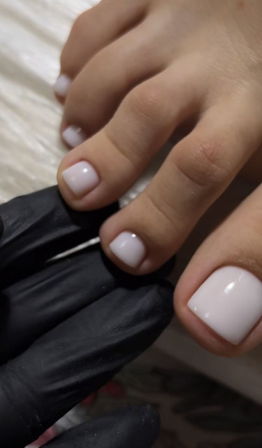 Nail Technician Assistant 