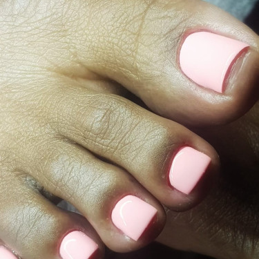 Nail Technician Assistant 
