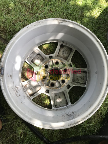 NISSAN OEM  WHEELS 