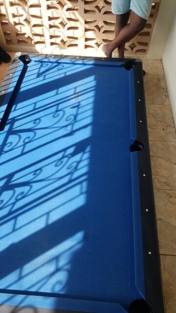 8ft Pool Table
