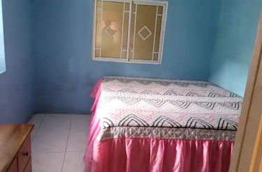 Furnished Bedrooms Near Universities (Gordon Town)