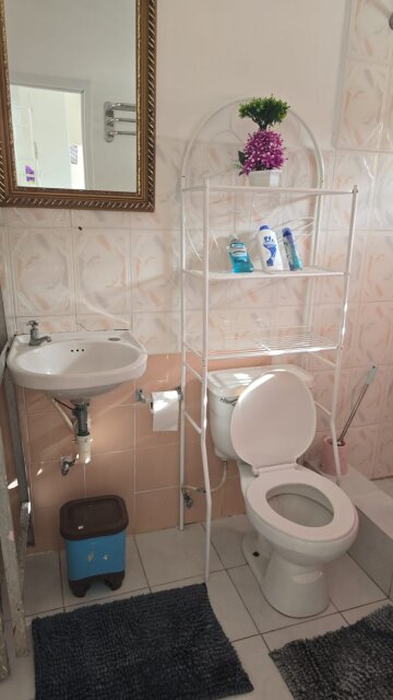 1 Bedroom Own Convenience