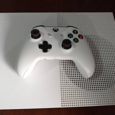 Xbox One S All Digital 