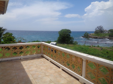 5 Bedroom Guest House