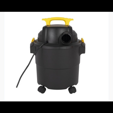 Wet Dry Vacuum.Stanley 5 Gal