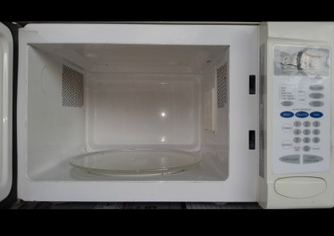 Magic Chef Microwave 