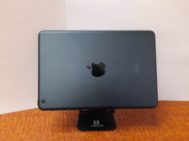 Apple IPad Mini Wi-Fi 16GB Slate IOS 9.3.5 Price $